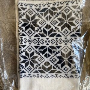 new with tags brooks brothers scarf